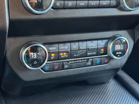 Used 2019 Ford Expedition Limited w/ Equipment Group 303A image 33