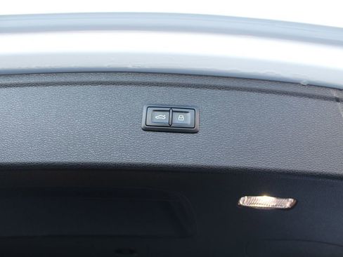 Used 2018 Audi Q5 2.0T Premium Plus image 34