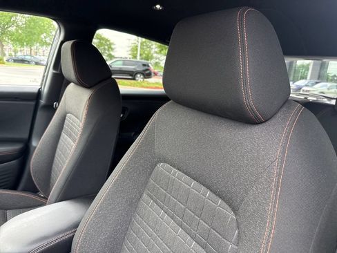 Certified 2025 Honda HR-V Sport image 12