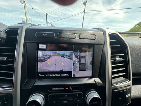 Used 2019 Ford F150 Lariat w/ Equipment Group 502A Luxury image 17