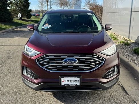 Used 2021 Ford Edge Titanium w/ Class II Trailer Tow Package AWD/4WD image 33
