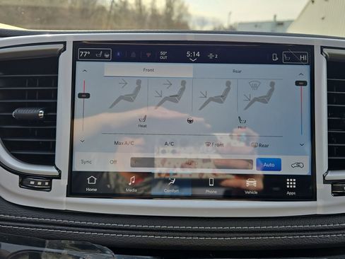 New 2026 Chrysler Pacifica Select w/ S Appearance Package image 20