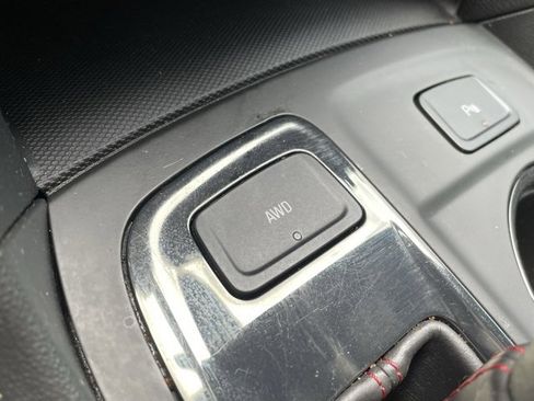 Certified 2023 Chevrolet Equinox RS image 17