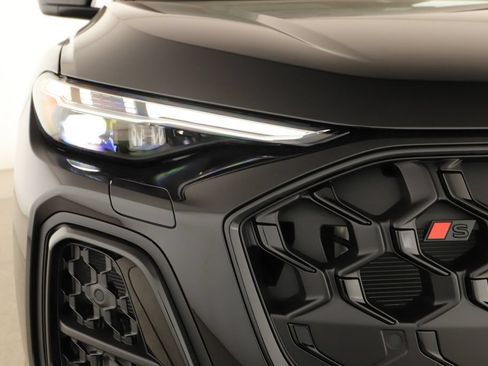 New 2026 Audi SQ5 Premium Plus AWD/4WD image 36