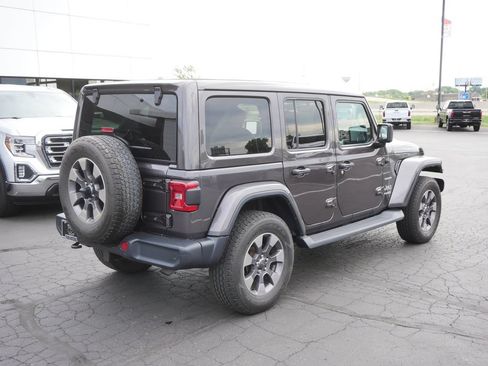 Used 2020 Jeep Wrangler Unlimited Sahara w/ Uconnect 4C Nav & Sound Group AWD/4WD image 10