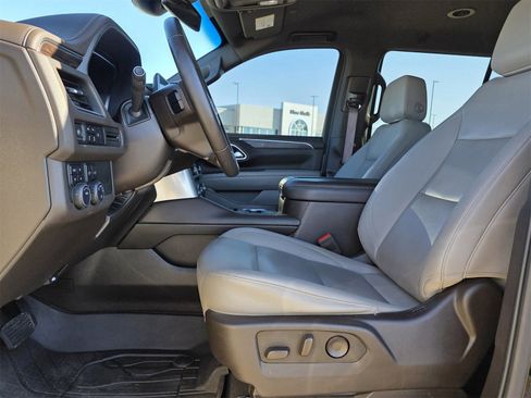 Used 2023 Chevrolet Tahoe Z71 image 12