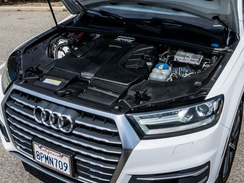 Used 2017 Audi Q7 3.0T Premium image 53