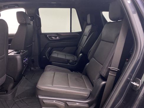 Used 2024 Chevrolet Tahoe High Country w/ Premium Package image 18