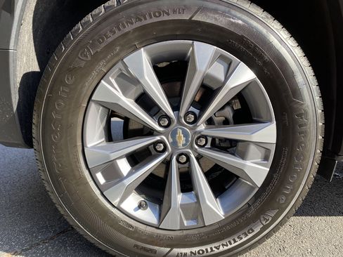 Used 2026 Chevrolet Equinox LT image 41