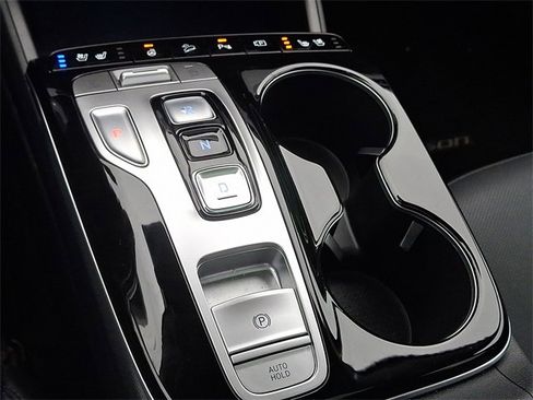 Used 2023 Hyundai Tucson Limited image 15