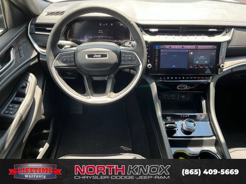 New 2026 Jeep Grand Cherokee L Limited AWD/4WD image 14