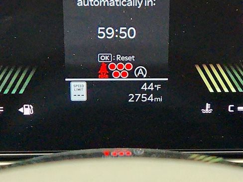 Used 2025 Kia Sorento S w/ Panoramic Sunroof Package image 14