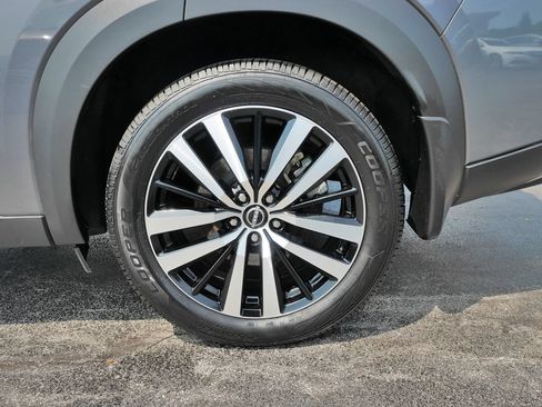 Used 2023 Nissan Pathfinder Platinum AWD/4WD image 9