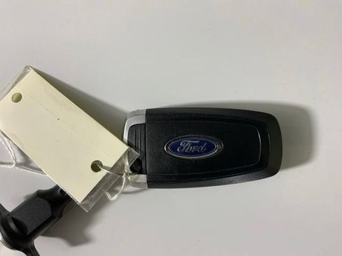 Used 2018 Ford F150 Lariat w/ Equipment Group 502A Luxury AWD/4WD image 37