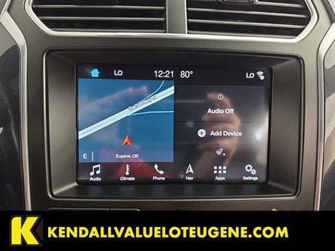 Used 2018 Ford Explorer Limited w/ Equipment Group 301A AWD/4WD image 17