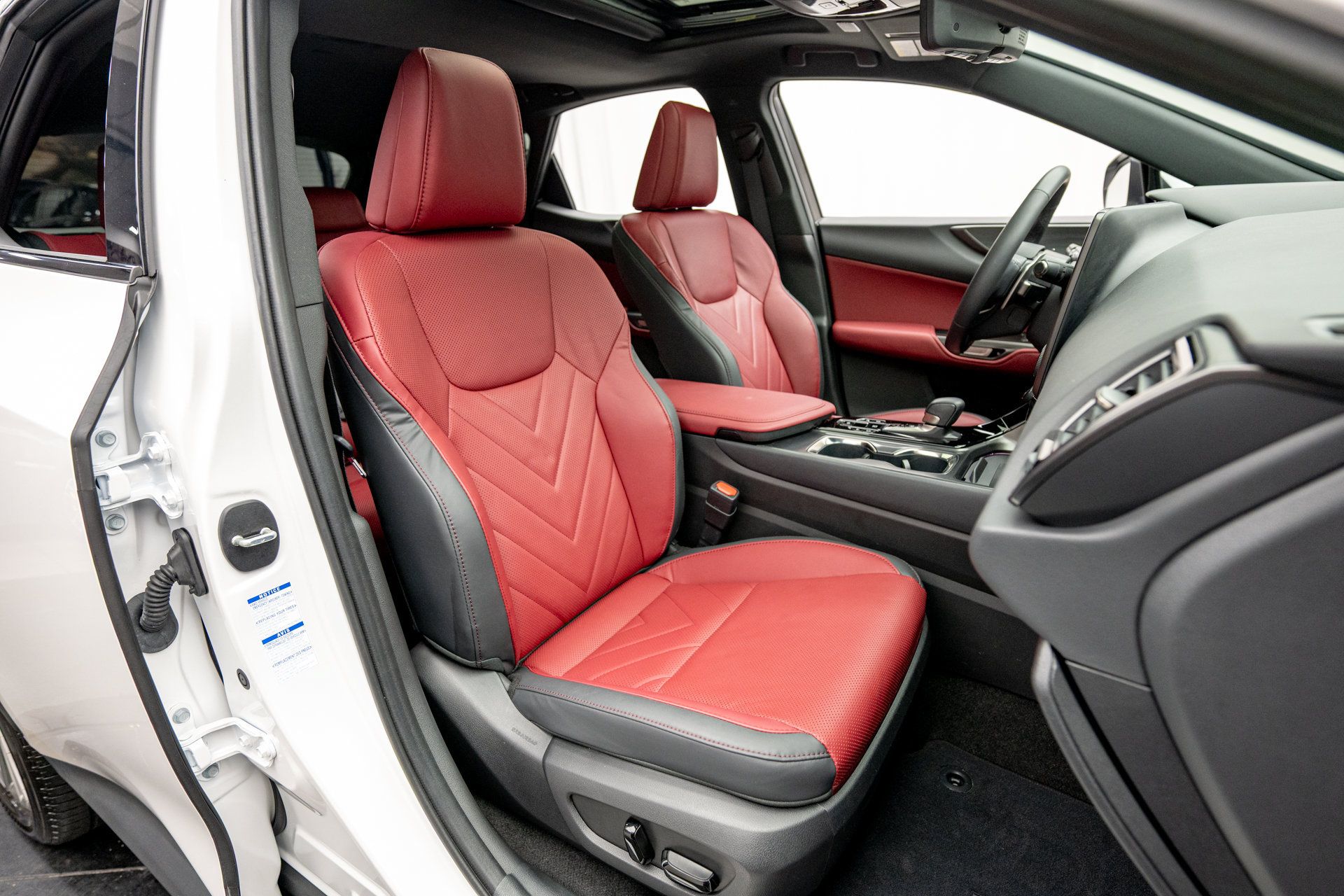 Used 2023 Lexus NX 350 AWD image 13