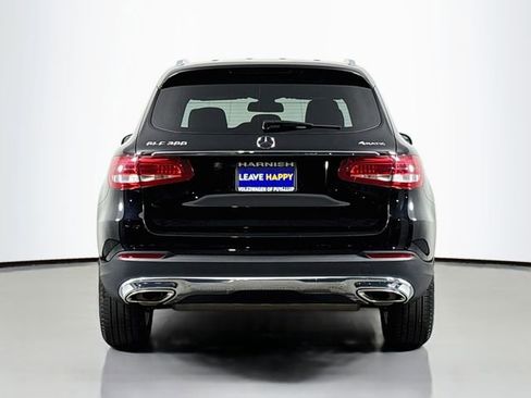 Used 2018 Mercedes-Benz GLC 300 4MATIC image 6