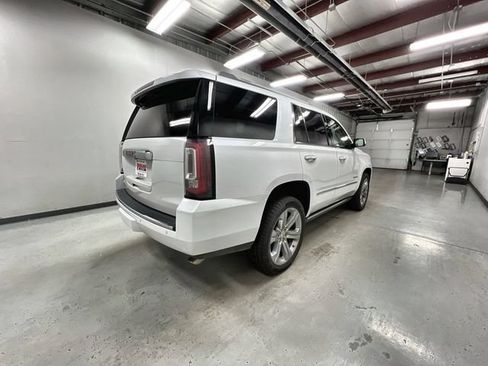 Used 2016 GMC Yukon Denali w/ Open Road Package AWD/4WD image 8