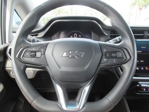 Used 2023 Chevrolet Bolt LT FWD image 22