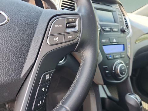 Used 2014 Hyundai Santa Fe GLS FWD image 24