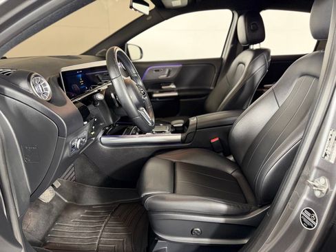 Used 2021 Mercedes-Benz GLA 250 4MATIC image 25