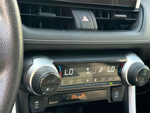 Used 2023 Toyota RAV4 XLE image 24