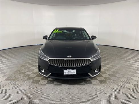 Certified 2017 Kia Cadenza Premium w/ Luxury Package image 26