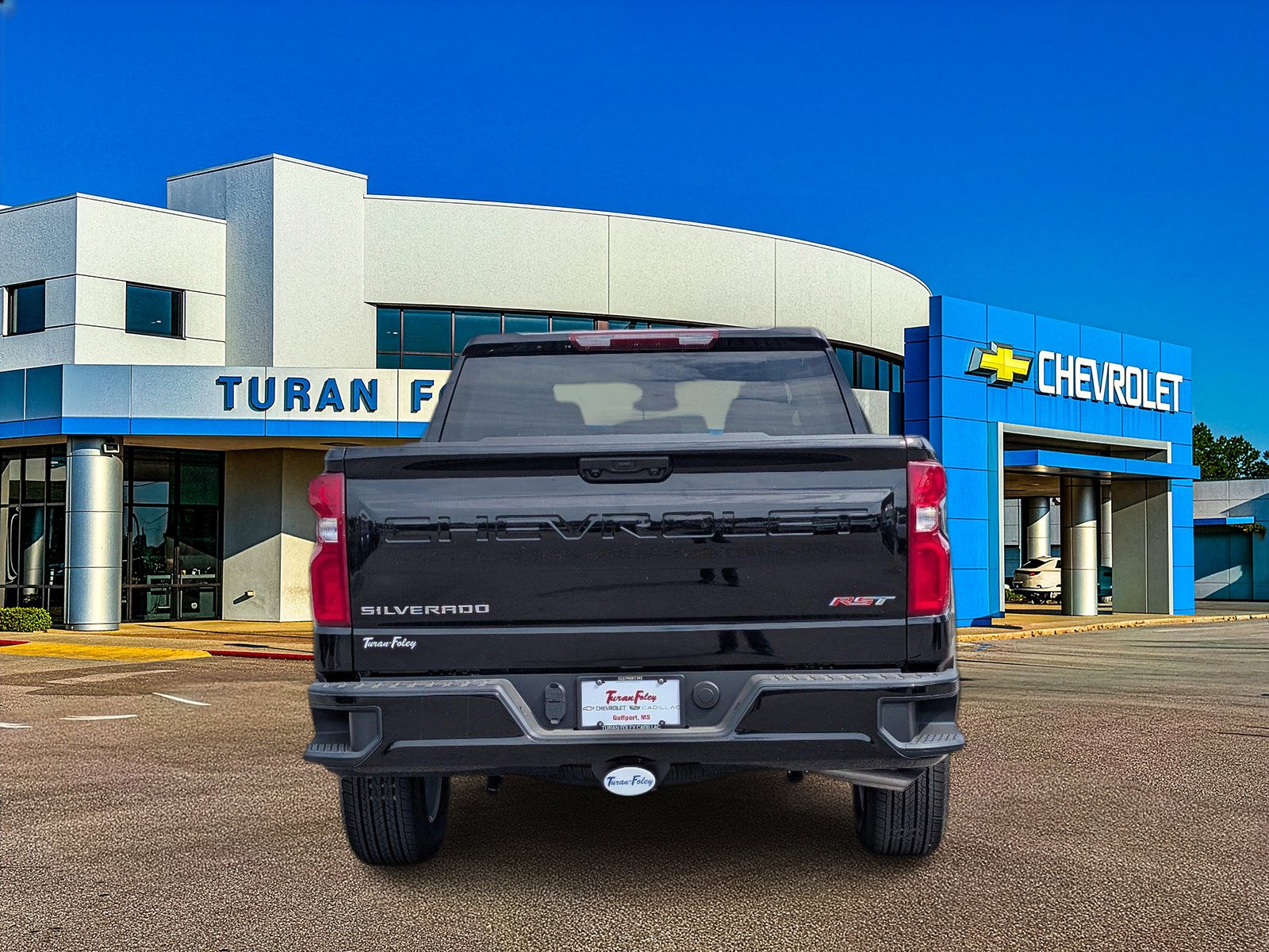 New 2026 Chevrolet Silverado 1500 RST w/ LPO, Liner Protection Package AWD/4WD image 4