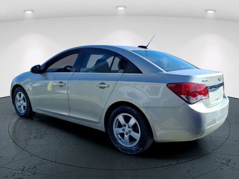 Used 2016 Chevrolet Cruze LT FWD image 5