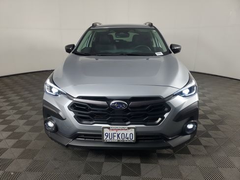 Used 2025 Subaru Crosstrek 2.5i Limited w/ Crosstrek Mirror Package image 9