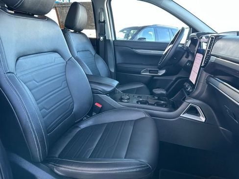Used 2024 Ford Ranger Lariat w/ Trailer Tow Package AWD/4WD image 17
