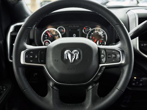 Used 2025 RAM 2500 Big Horn AWD/4WD image 18