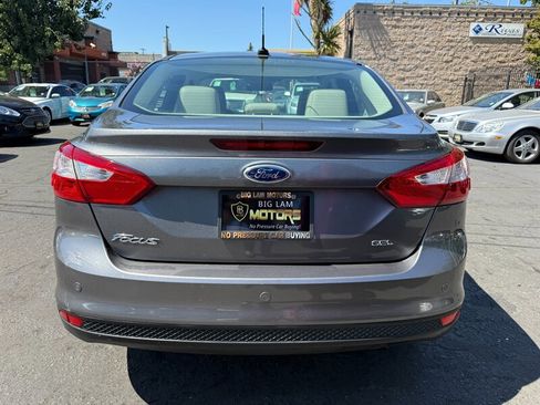 Used 2012 Ford Focus SEL image 6