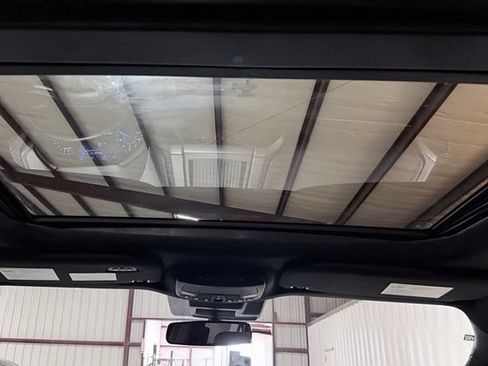 Used 2021 Ford Expedition XLT AWD/4WD image 40