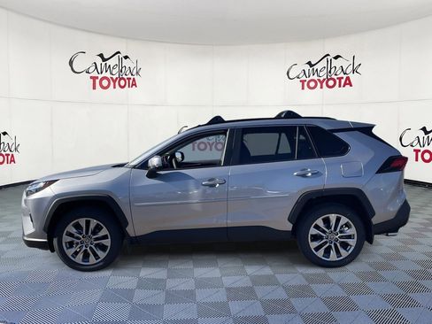 New 2025 Toyota RAV4 Limited image 5