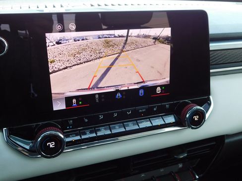 Used 2023 GMC Canyon AT4X AWD/4WD image 37