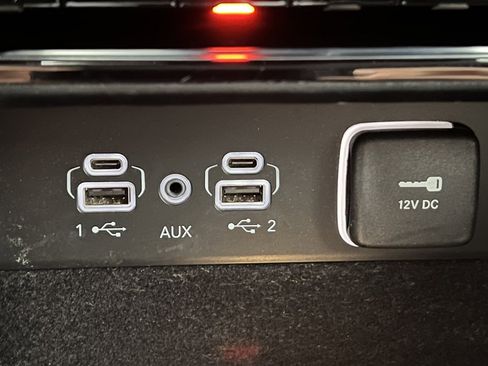 Used 2022 Jeep Grand Cherokee L Limited image 27