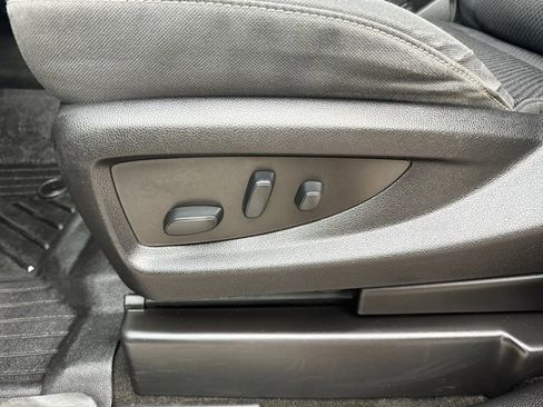 Used 2018 GMC Sierra 1500 SLE w/ SLE Value Package image 26