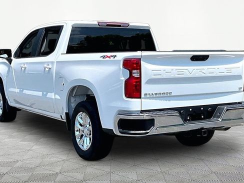 Used 2023 Chevrolet Silverado 1500 LT AWD/4WD image 4