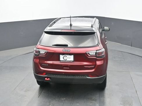 Used 2022 Jeep Compass Trailhawk w/ Trailhawk Elite Group AWD/4WD image 48