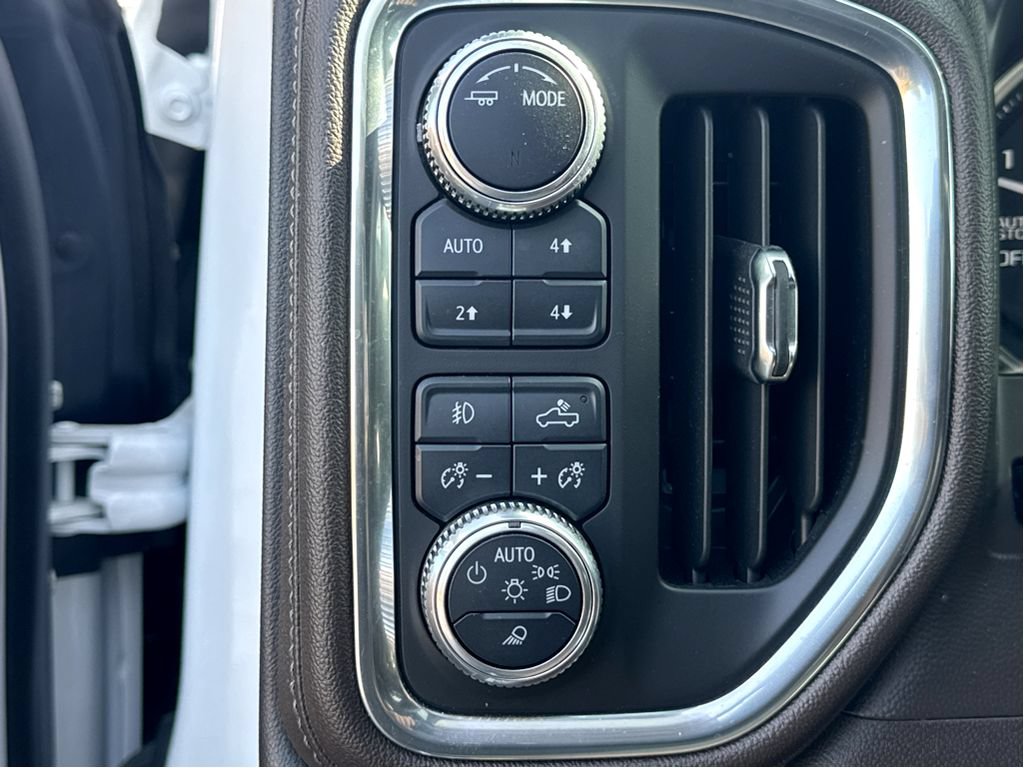 Used 2021 GMC Sierra 1500 Denali w/ Denali Ultimate Package AWD/4WD image 12