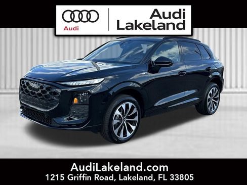 New 2026 Audi Q3 quattro 2.0T AWD/4WD image 1