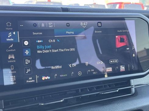 Used 2024 Jeep Wrangler Sport S image 28