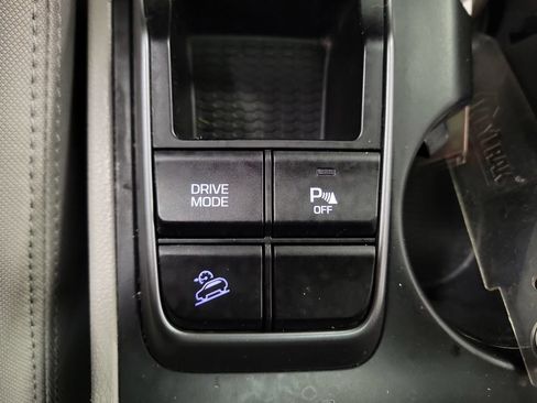 Used 2018 Hyundai Tucson Value FWD image 18
