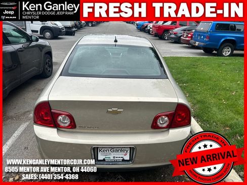 Used 2011 Chevrolet Malibu LT w/ Power Convenience Package FWD image 7