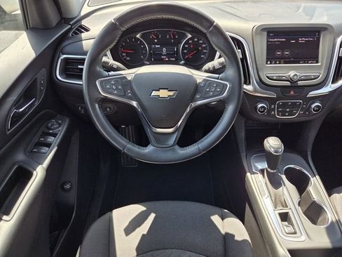 Used 2020 Chevrolet Equinox LT image 16