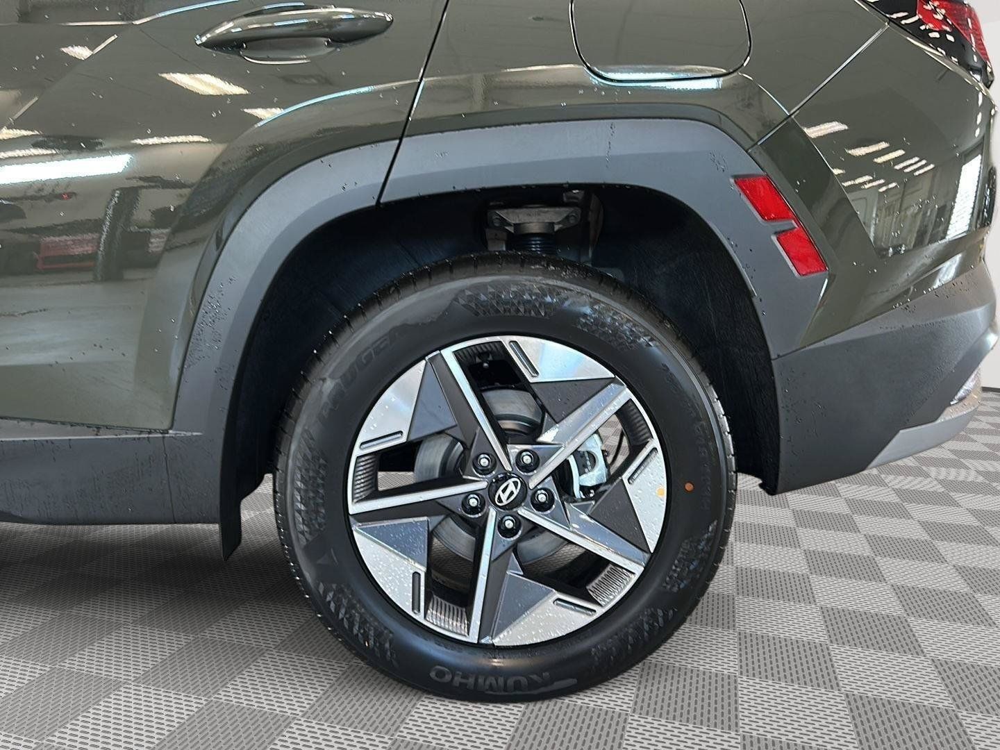 Used 2026 Hyundai Tucson SEL Plus AWD/4WD image 12