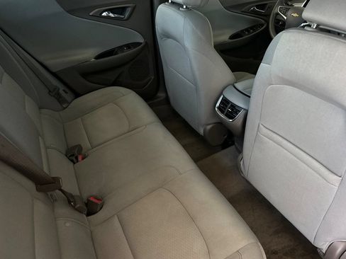 Used 2024 Chevrolet Malibu LT FWD image 18