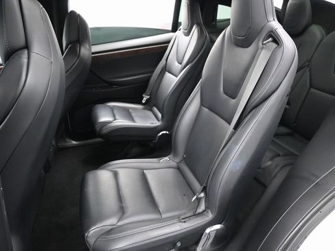 Used 2019 Tesla Model X 100D image 28