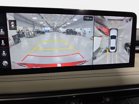 Used 2022 Genesis G70 3.3T w/ Sport Prestige Package image 22